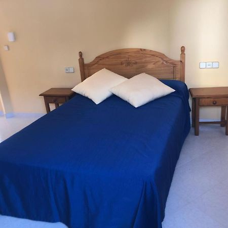 Hostal Costa Sol Castell de Ferro Esterno foto