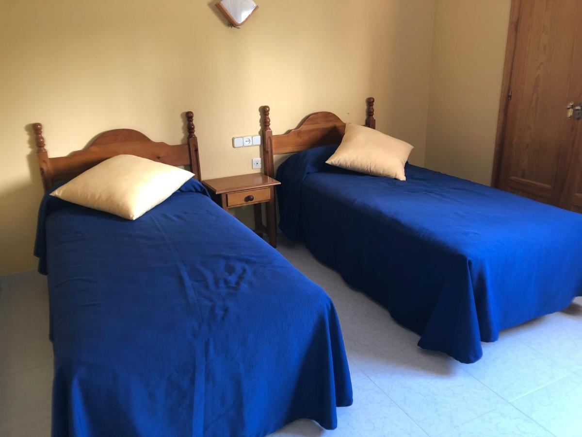 Hostal Costa Sol Castell de Ferro Esterno foto